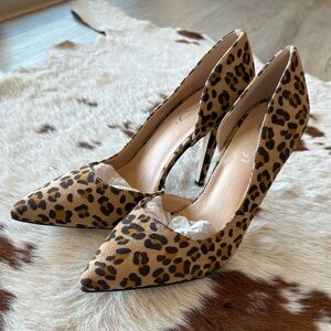 Refresh Leopard-Print Pointed Toe Stiletto Pumps - Tan/Black